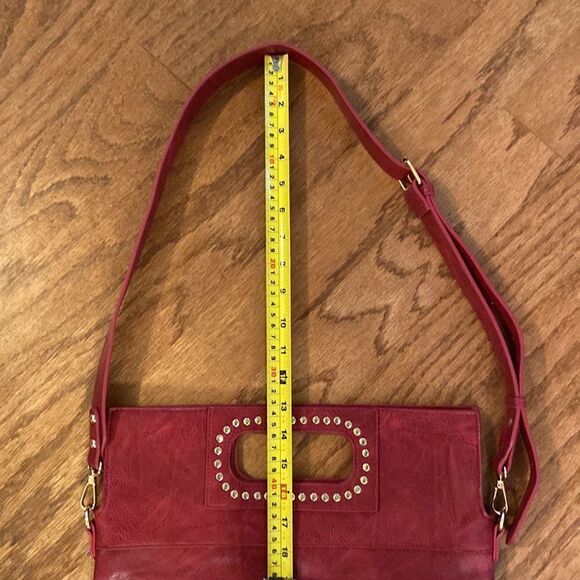 Ah-dorned dark red back with gold accents shoulder or cross body - Picture 5 of 14